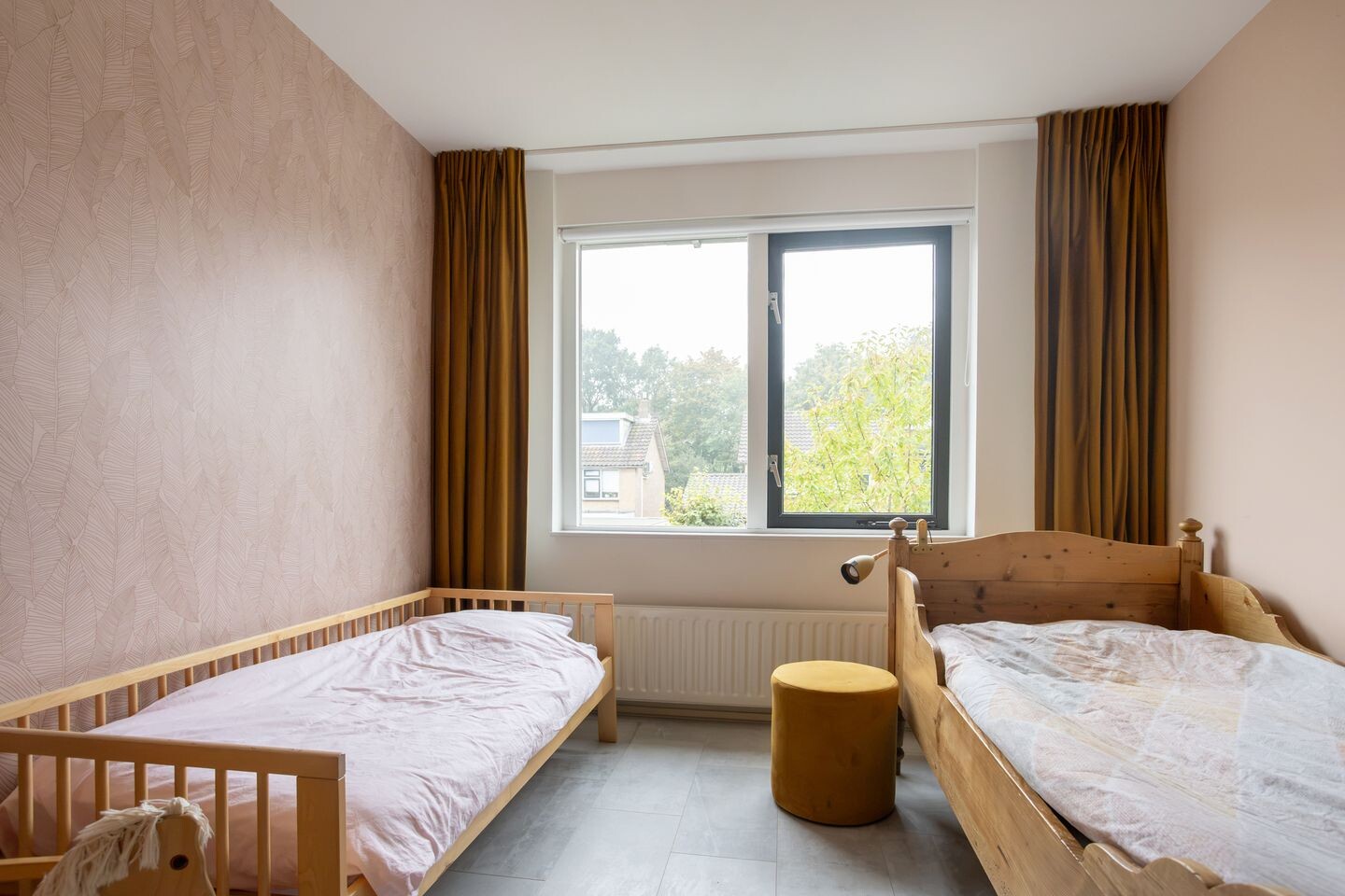 Tussenwoning te koop: Hannie Schaftlaan 13, Zeist
