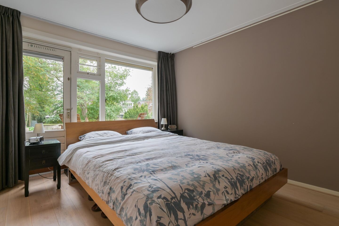 Tussenwoning te koop: Roemer Visscherlaan 33, Zeist