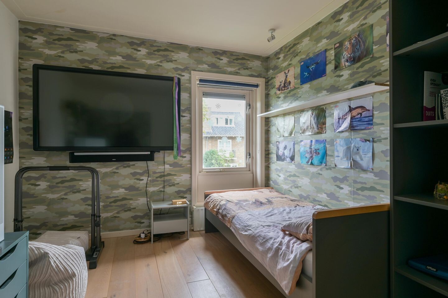 Tussenwoning te koop: Roemer Visscherlaan 33, Zeist