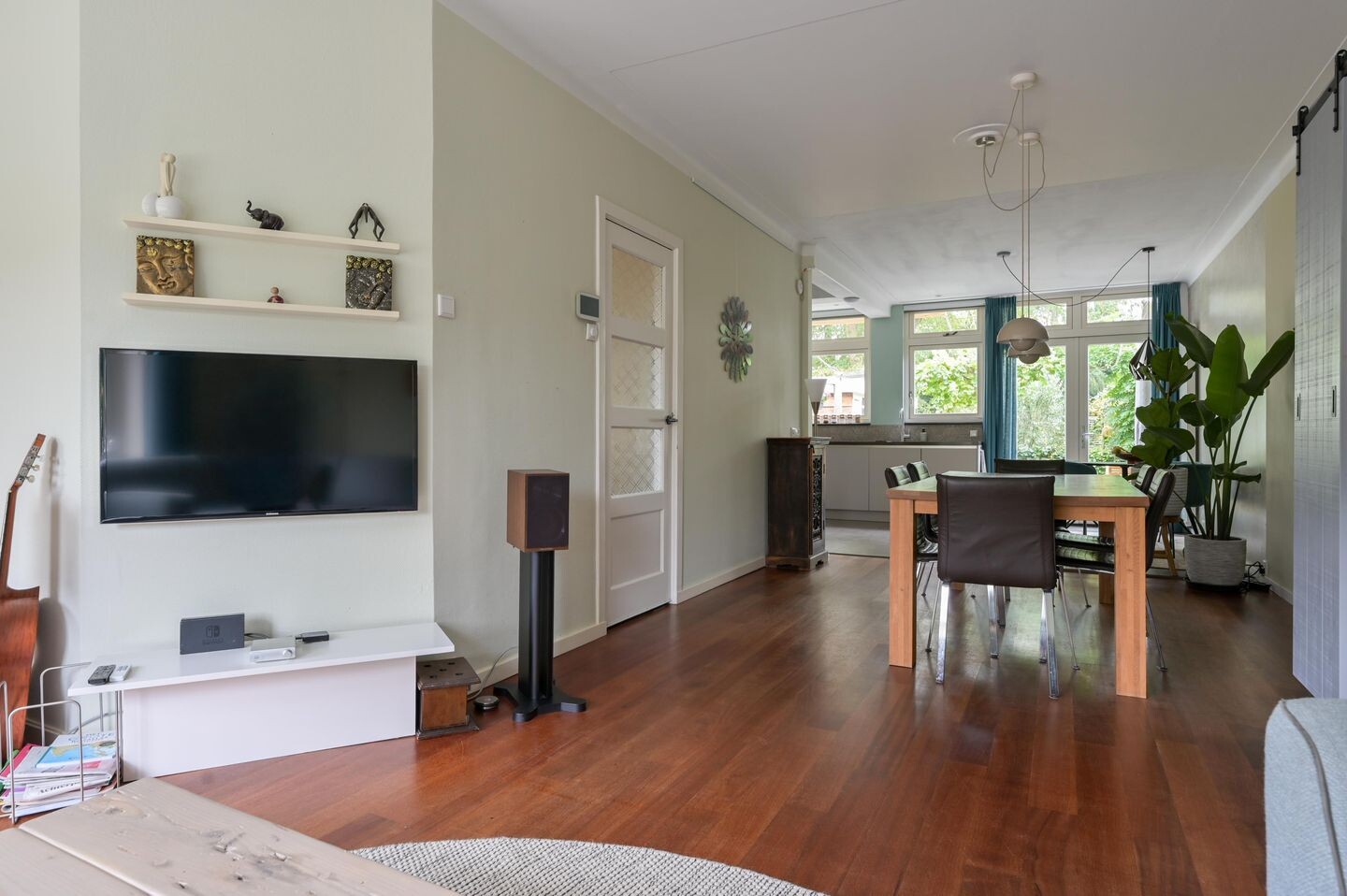 Tussenwoning te koop: Roemer Visscherlaan 33, Zeist