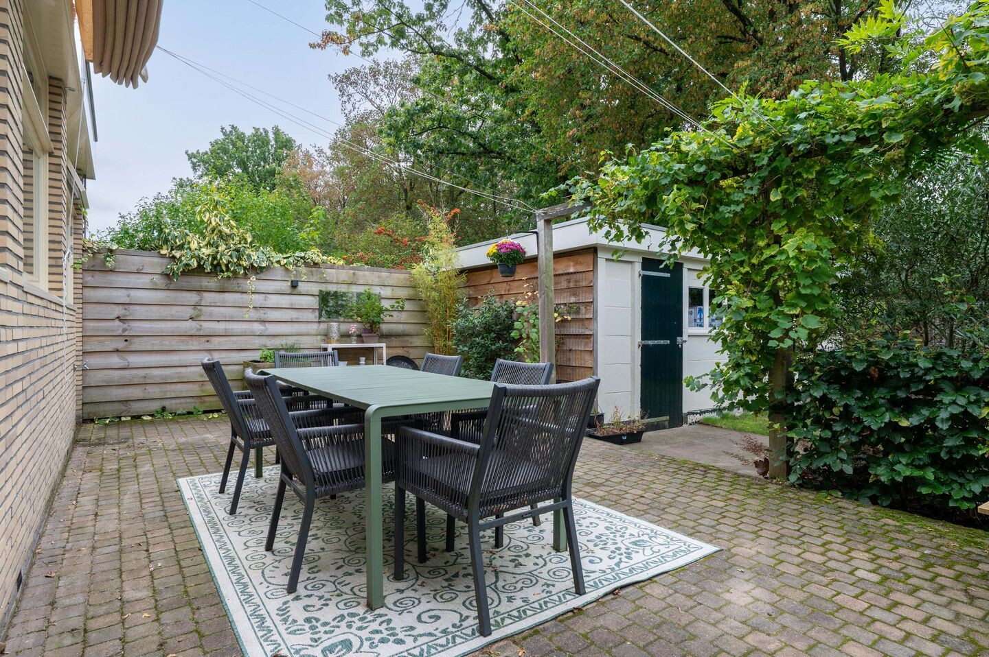 Tussenwoning te koop: Roemer Visscherlaan 33, Zeist