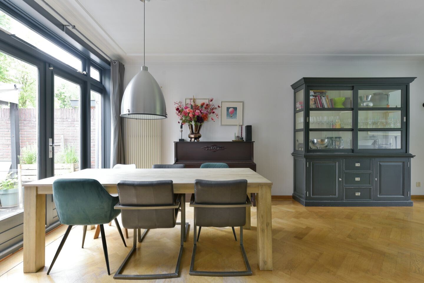 Tussenwoning te koop: Roemer Visscherlaan 61, Zeist