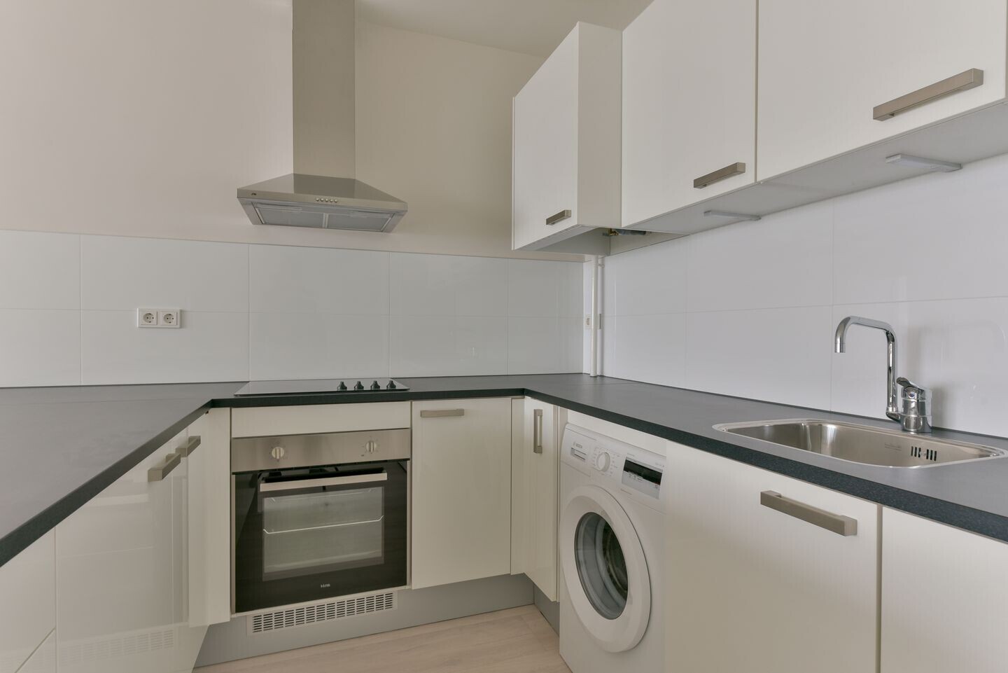 Studio te koop: Laan van Vollenhove 358, Zeist