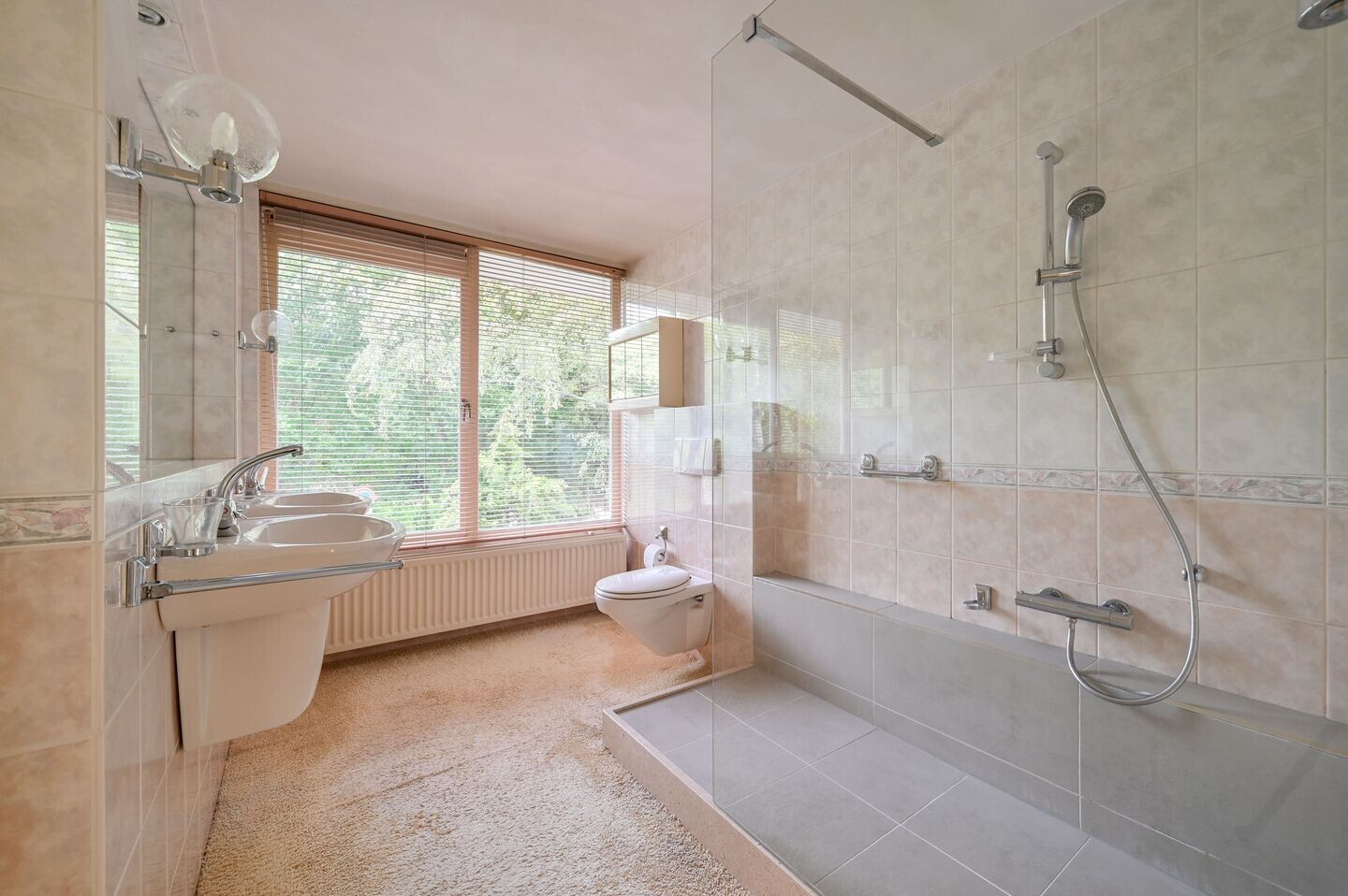 Tussenwoning te koop: Comeniuslaan 3, Zeist