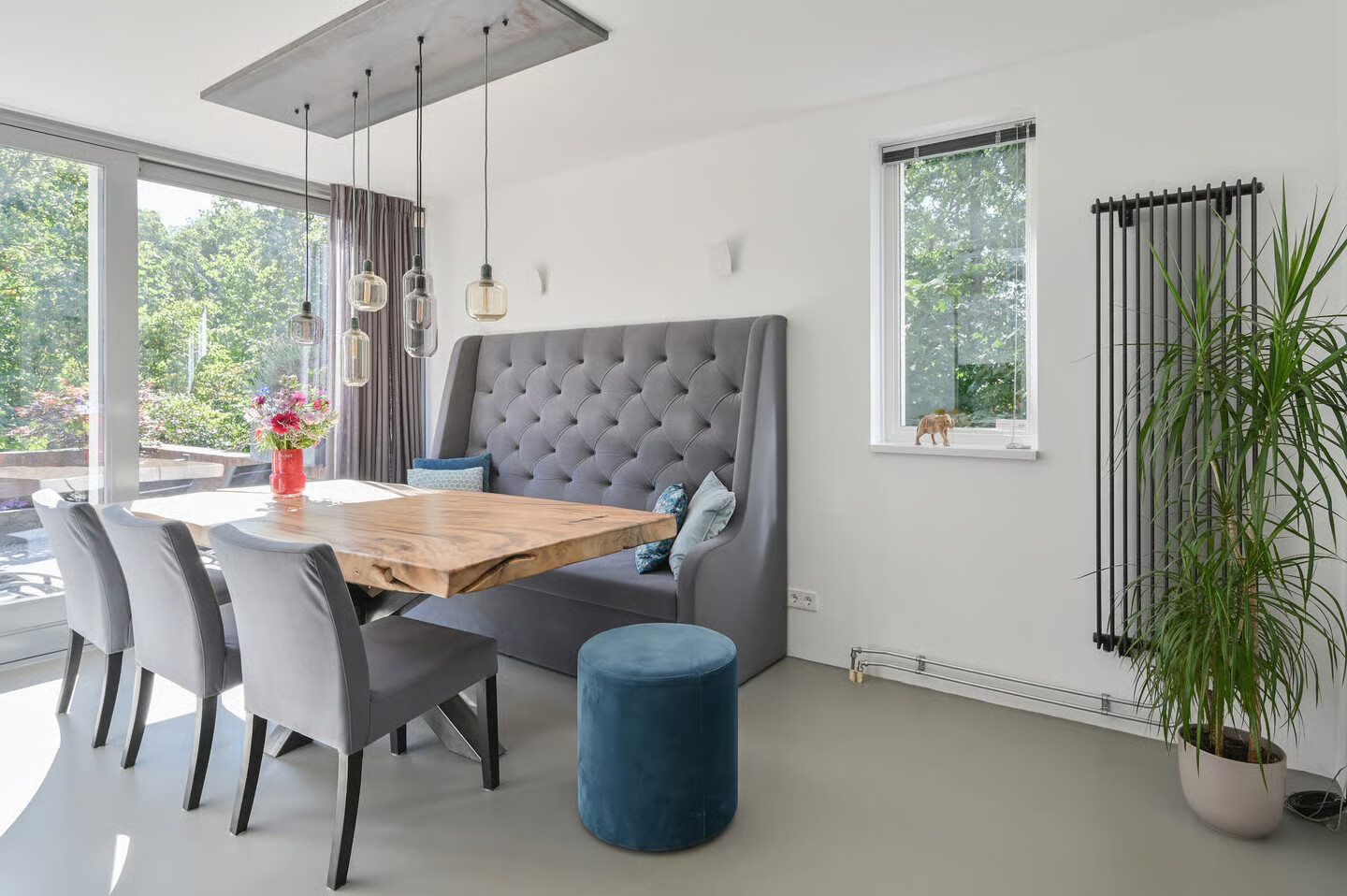 Hoekwoning te koop: Nelson Mandelalaan 102, Zeist