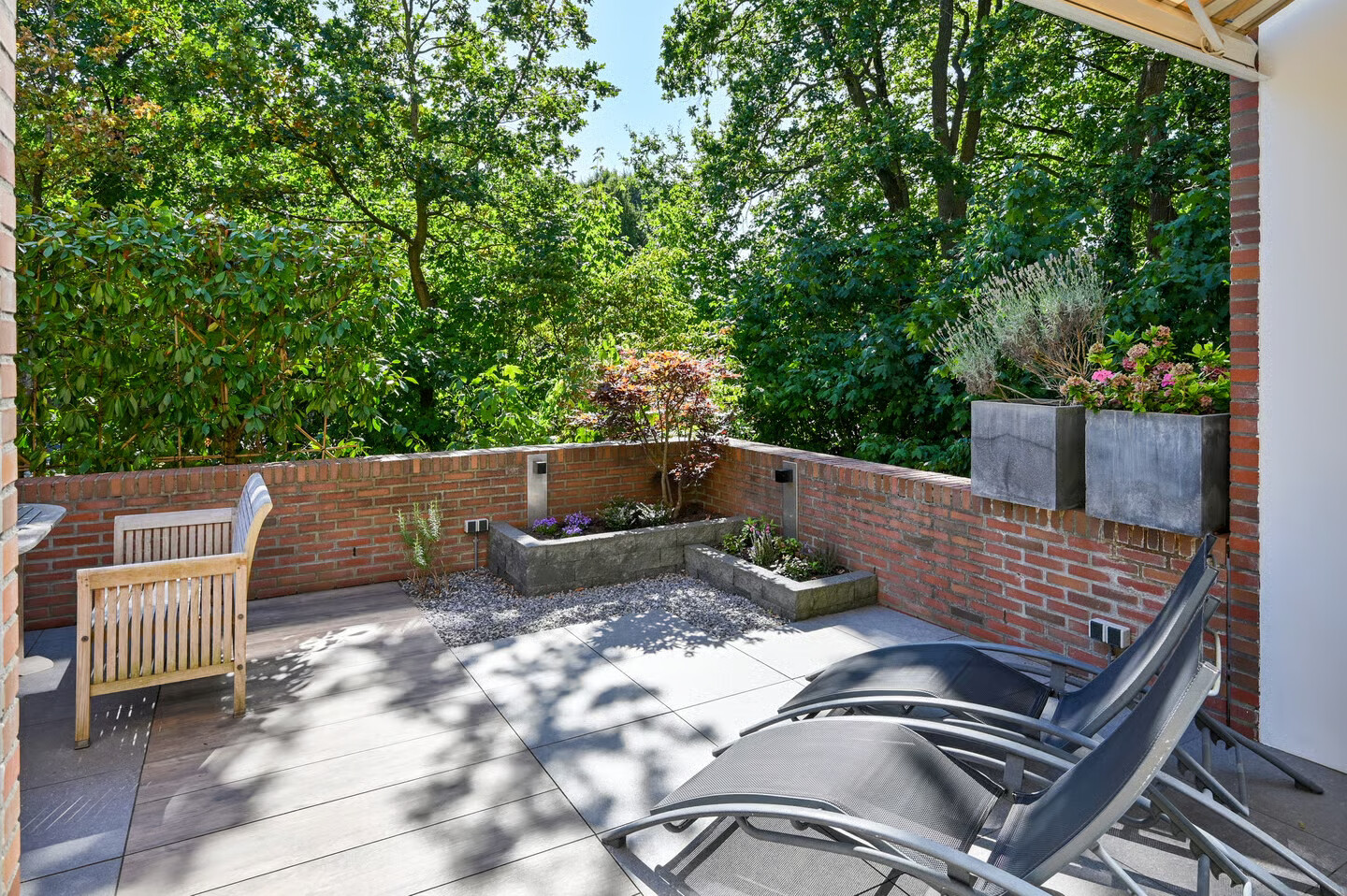 Hoekwoning te koop: Nelson Mandelalaan 102, Zeist