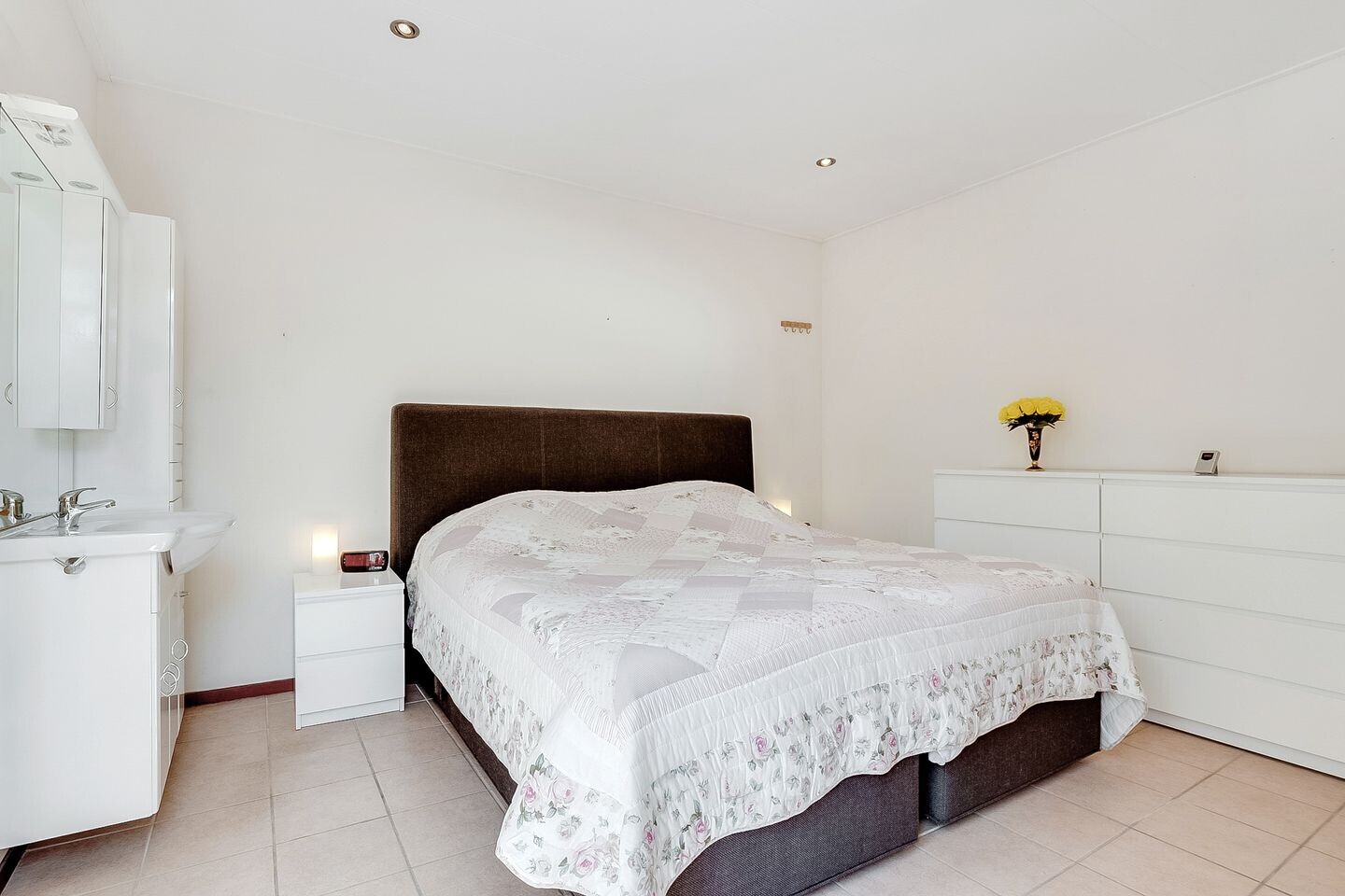 Hoekwoning te koop: Marmontweg 57, Austerlitz