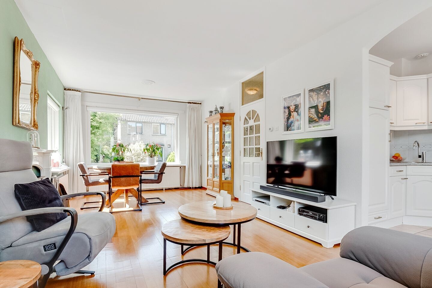 Hoekwoning te koop: Marmontweg 57, Austerlitz