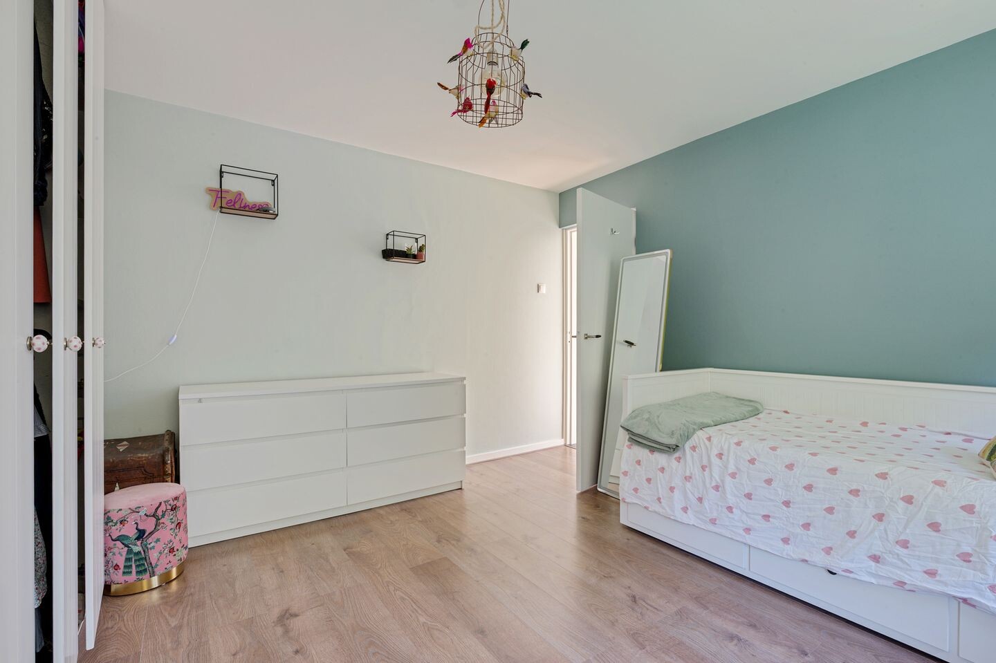 Twee-onder-één-kap te koop: Van der Helstlaan 21, Bilthoven