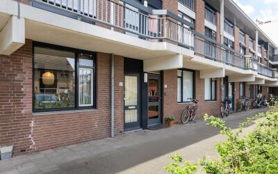 Albert Einsteinweg 21