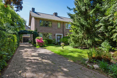 Hezer Enghweg 47