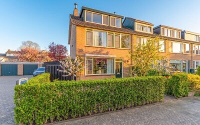 Prins Willem-Alexanderplantsoen 25