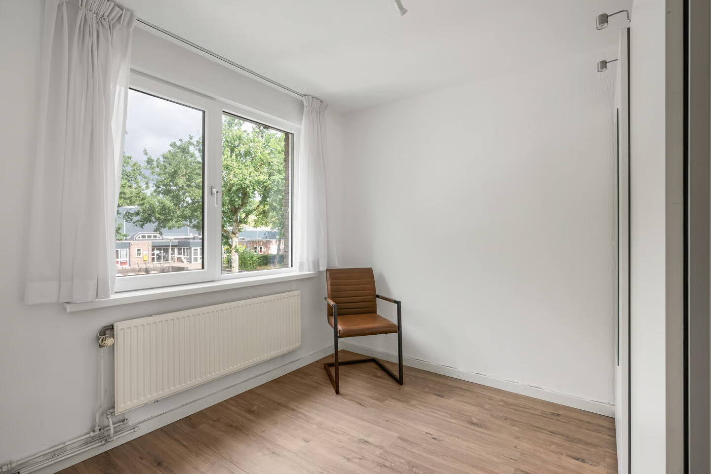 Hoekwoning te koop: Nachtegaallaan 29, Maartensdijk
