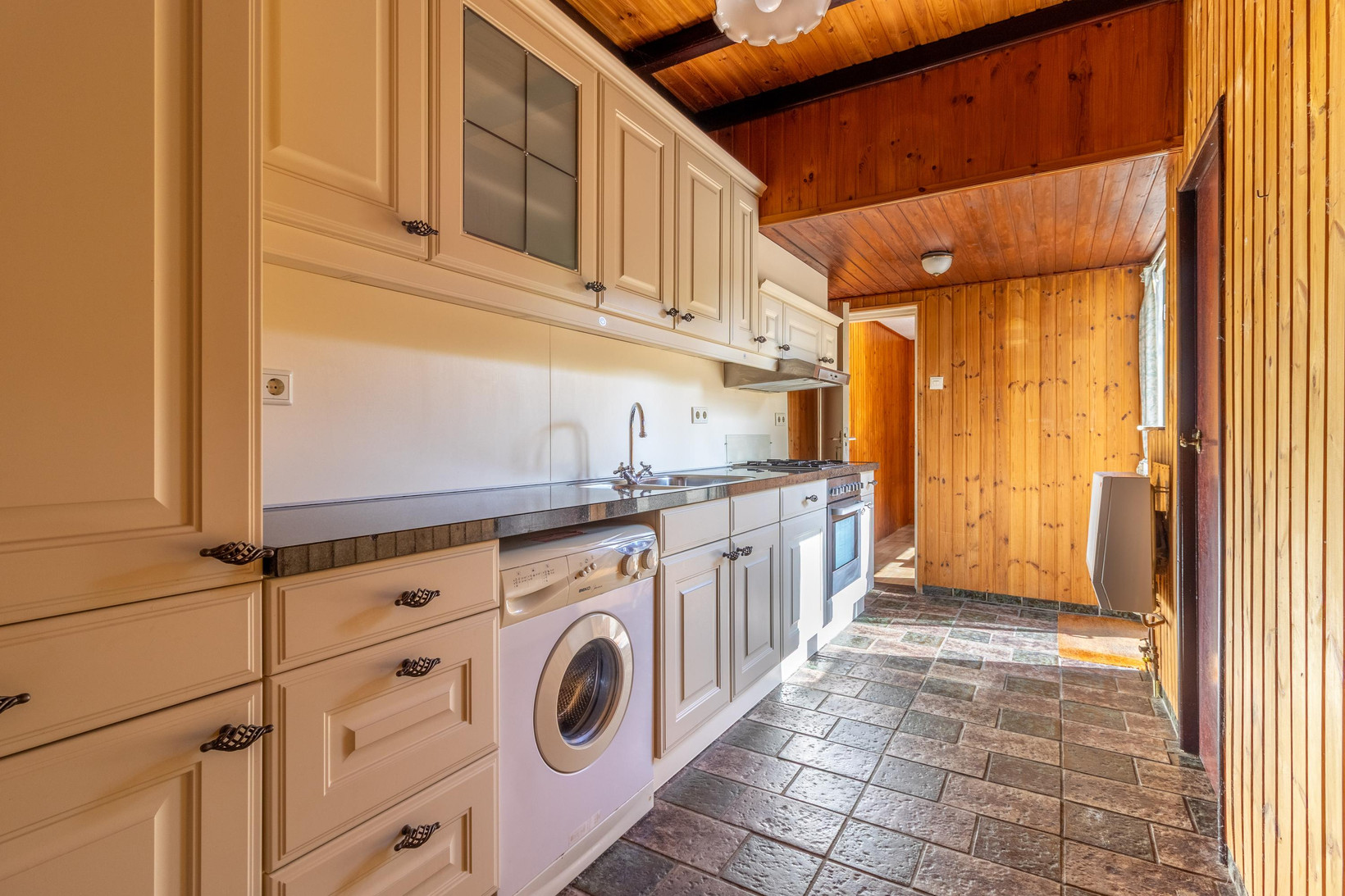 Hoekwoning te koop: Rembrandtlaan 22, Baarn