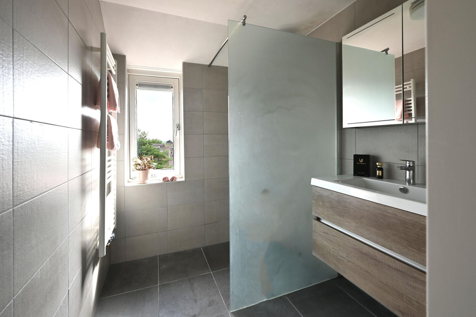 Appartement te koop: de Aak 64, Baarn