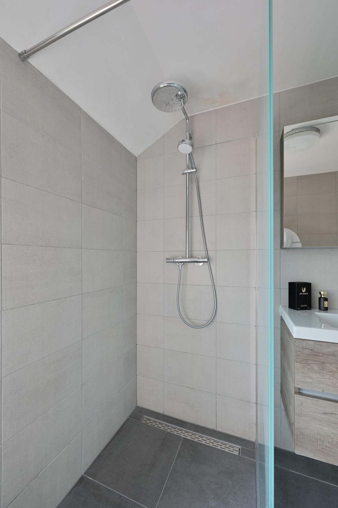 Appartement te koop: de Aak 64, Baarn