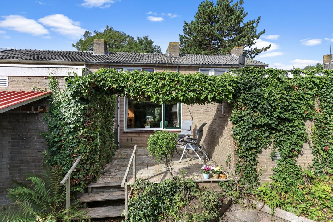 Tussenwoning te koop: Margrietstraat 3, Baarn