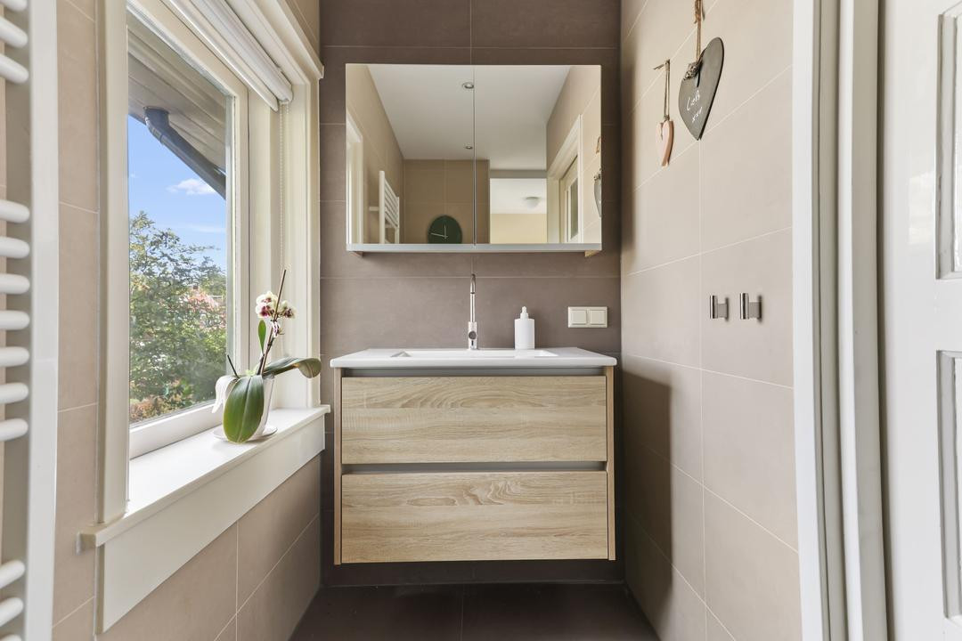 Tussenwoning te koop: Wijkamplaan 31, Baarn