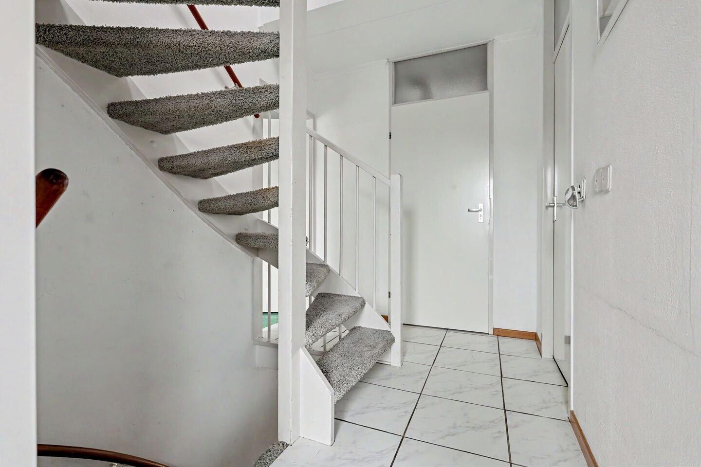 Tussenwoning te koop: Zwanenweide 34, Baarn