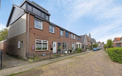 Oosterstraat 18