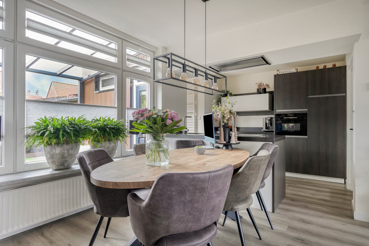 Hoekwoning te koop: Johannes Vermeerstraat 12, Bunschoten-Spakenburg