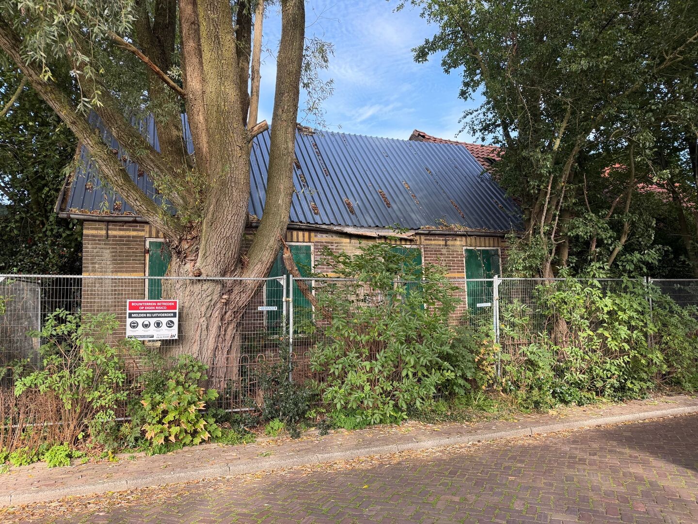 Vrijstaande woning te koop: Ringweg 24, Eemdijk