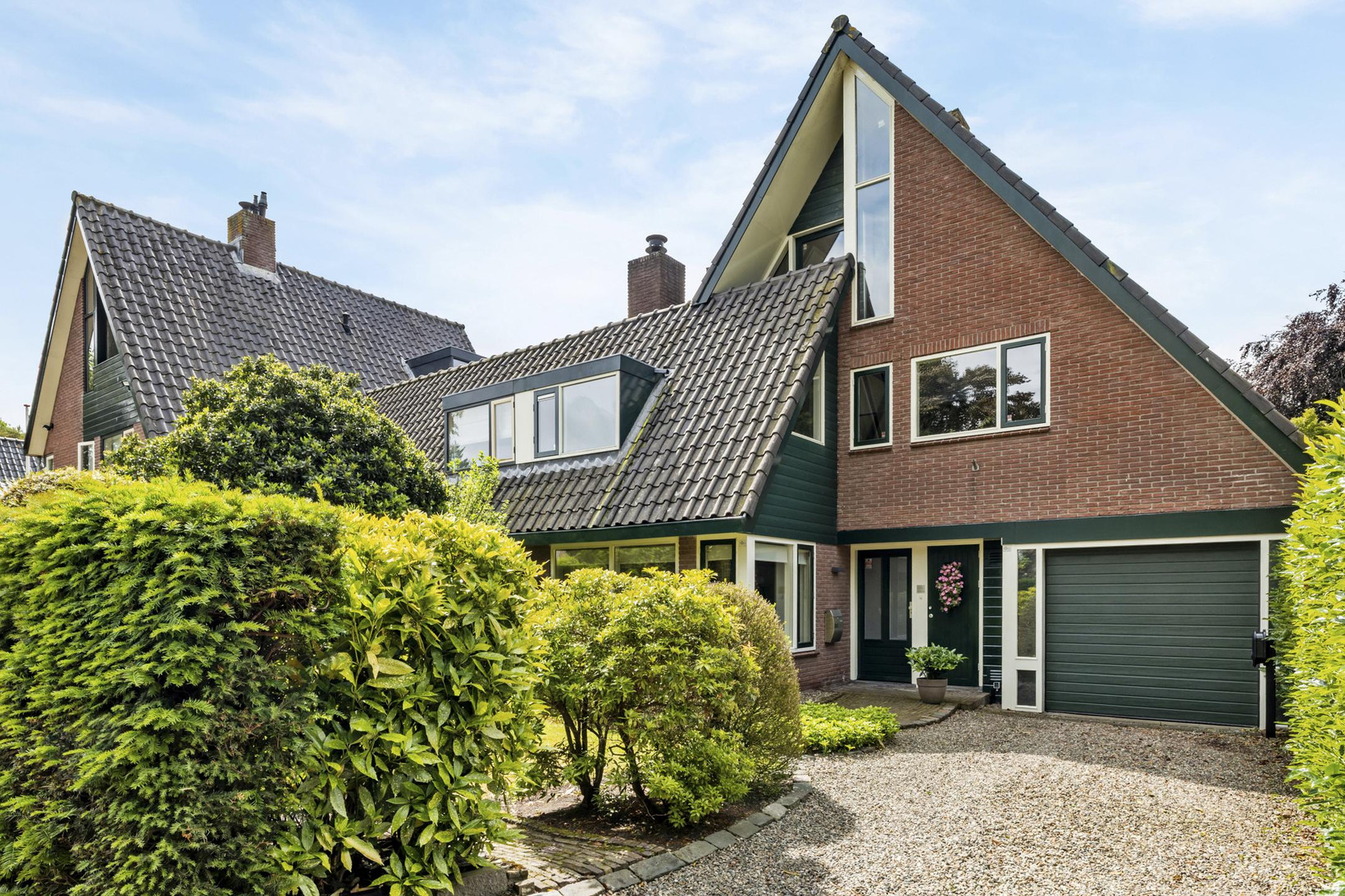 Hoekwoning te koop: Nieuweweg 39C, Eemnes