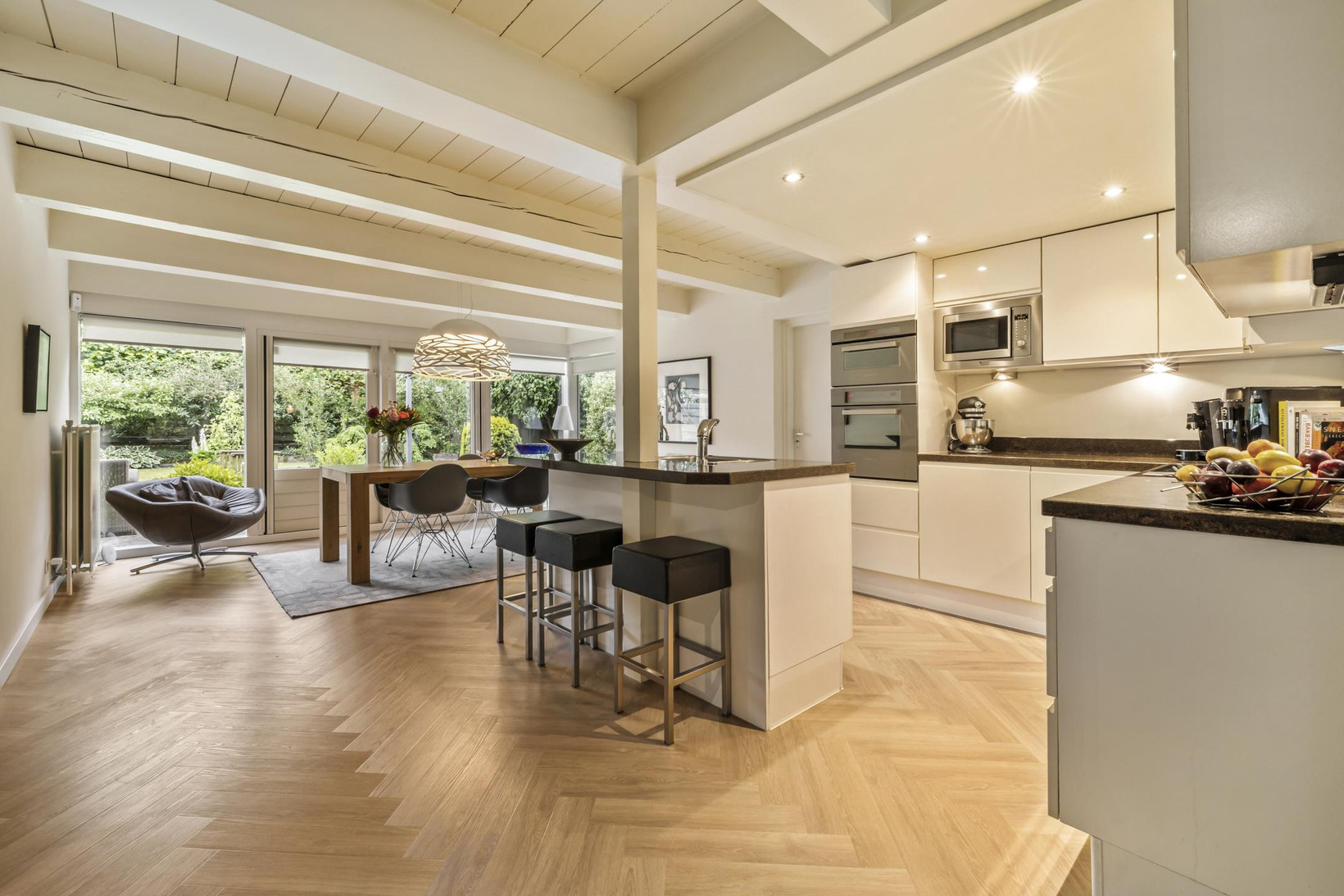 Hoekwoning te koop: Nieuweweg 39C, Eemnes