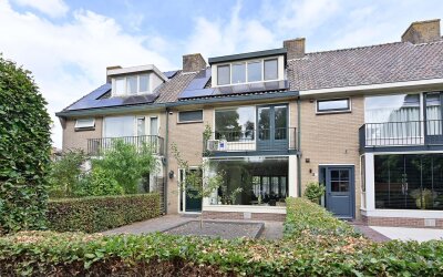 Raadhuislaan 76