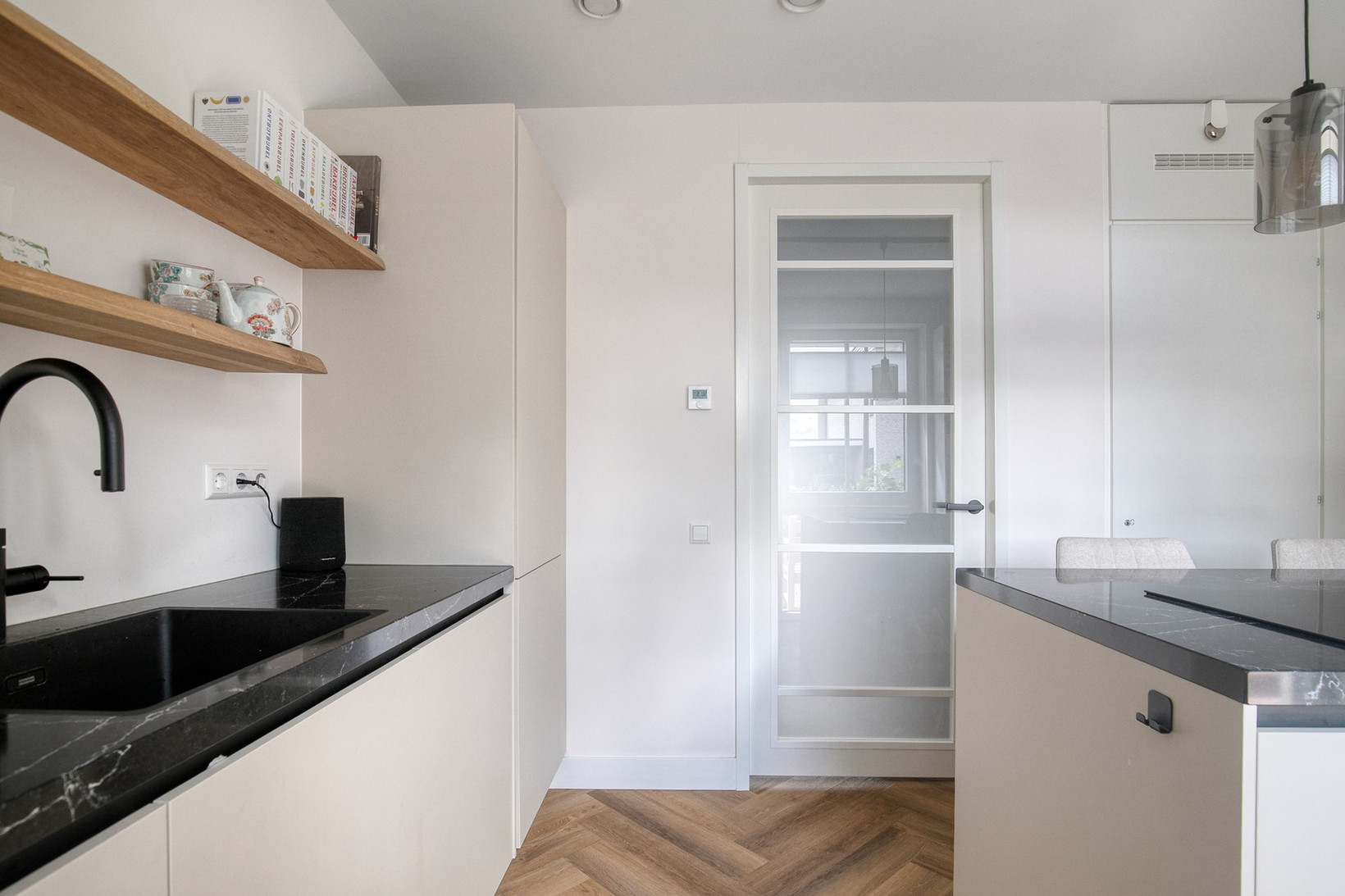 Tussenwoning te koop: Blomsingel 41, Eemnes