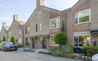 Roodzwenk 12