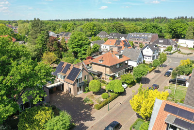 van Straele. 6-A
