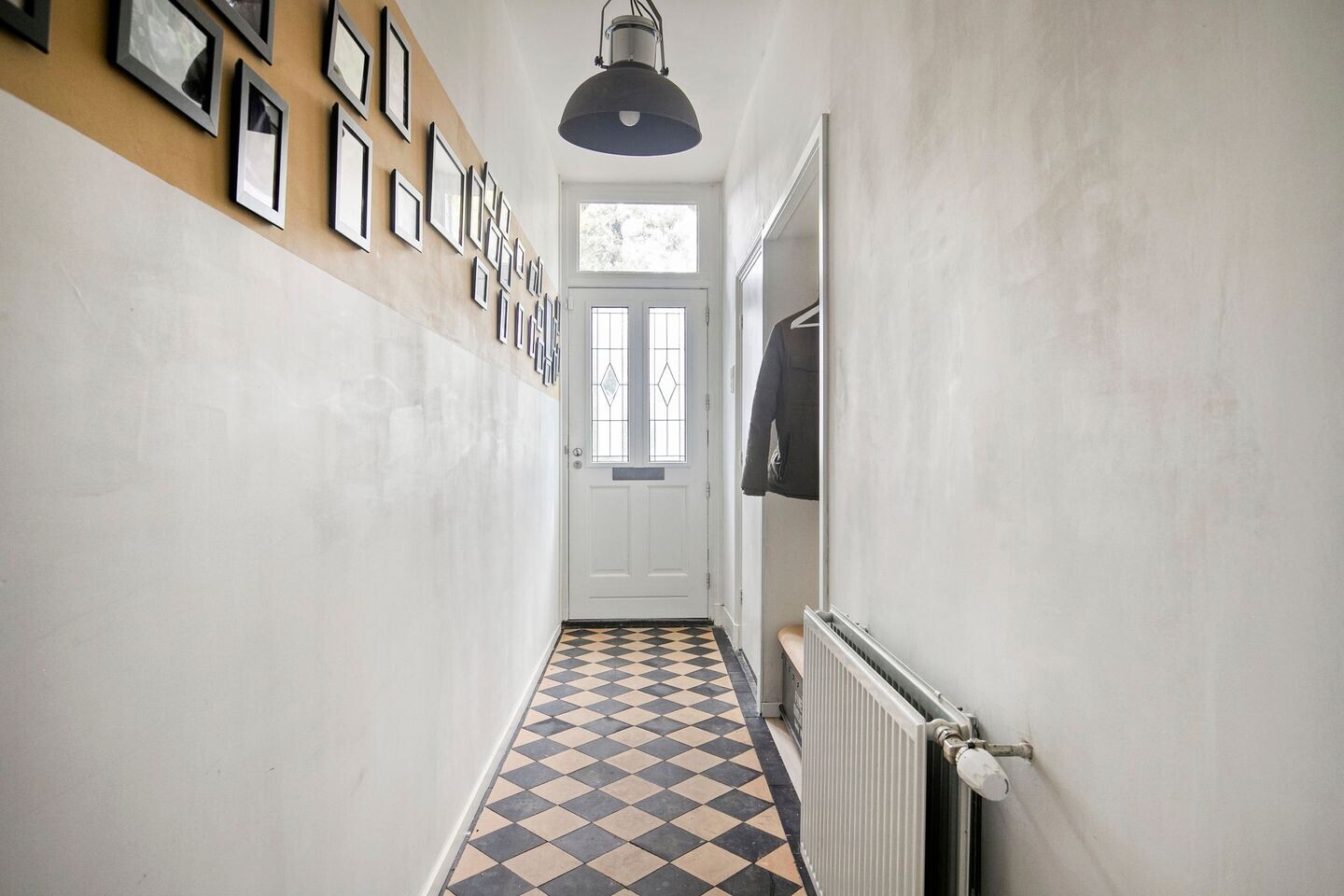 Twee-onder-één-kap te koop: Middelwijkstraat 26, Soest