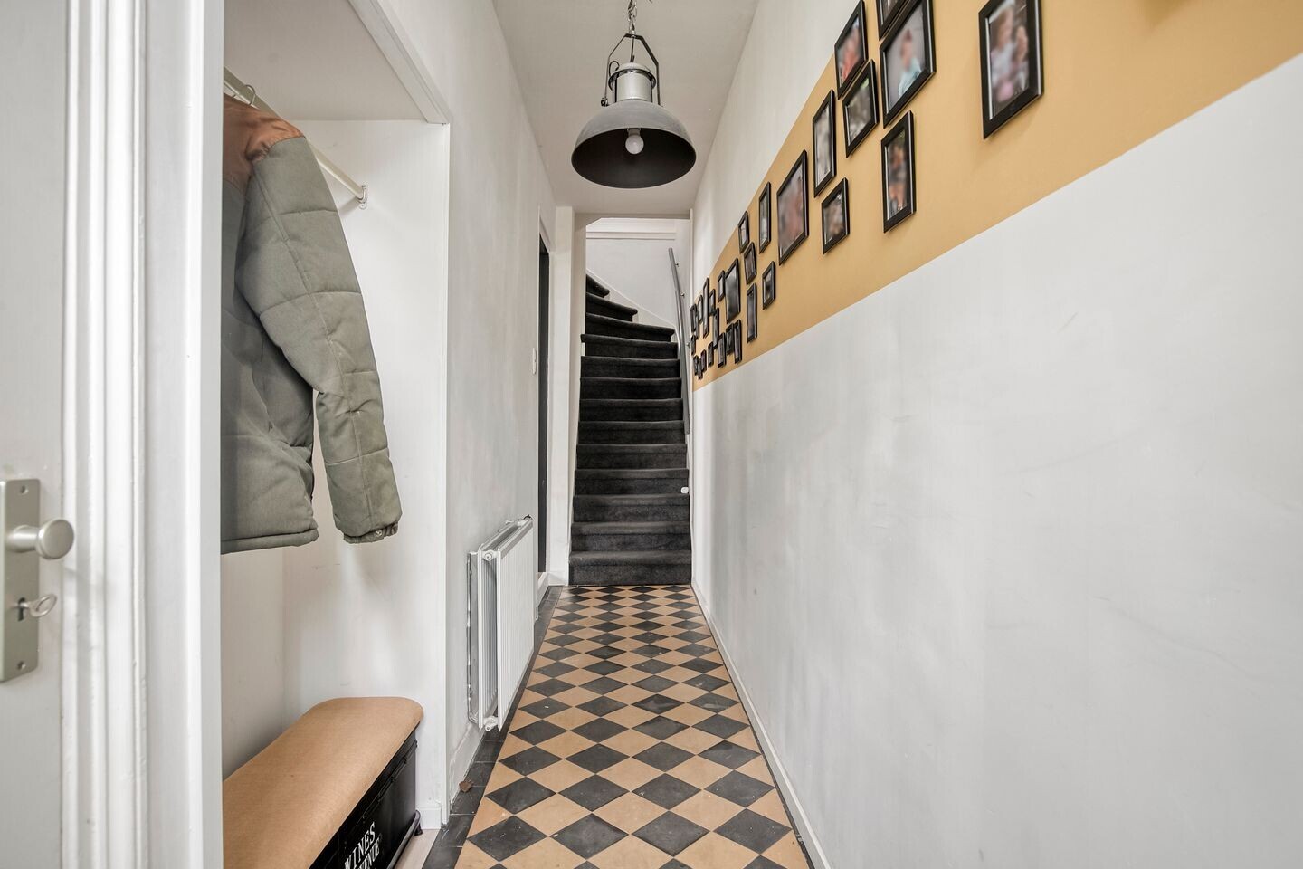 Twee-onder-één-kap te koop: Middelwijkstraat 26, Soest