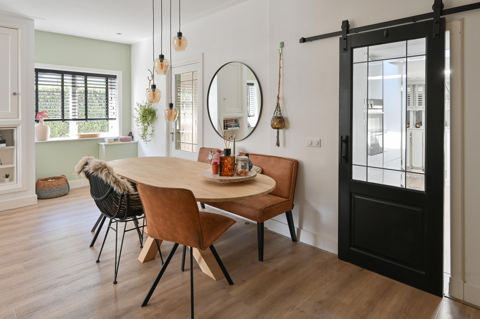 Twee-onder-één-kap te koop: Molenstraat 136, Soest
