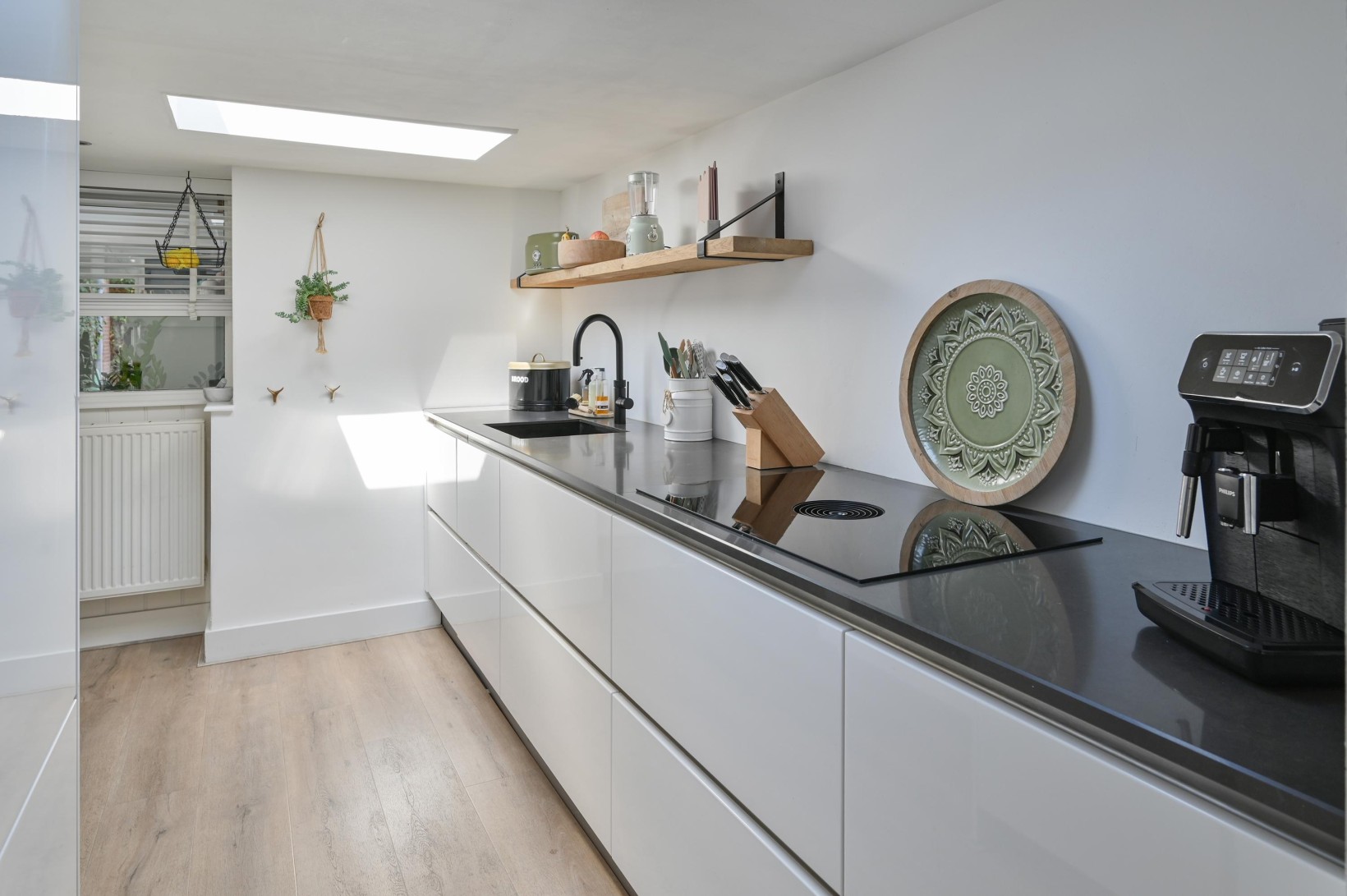 Twee-onder-één-kap te koop: Molenstraat 136, Soest
