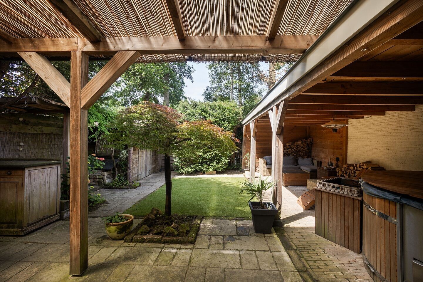 Tussenwoning te koop: Reespoor 28, Soest