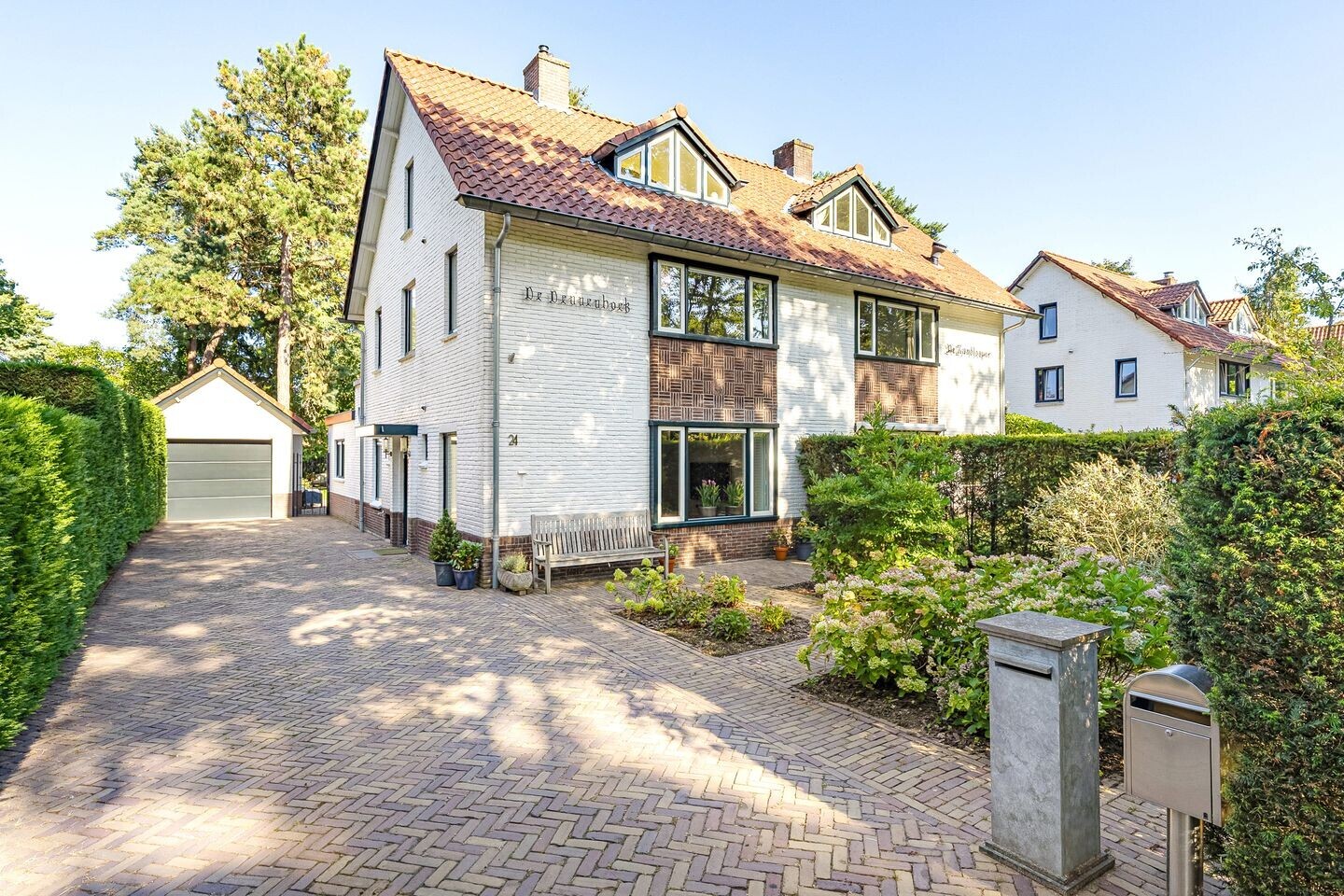 Hoekwoning te koop: Prunuslaan 24, Soest