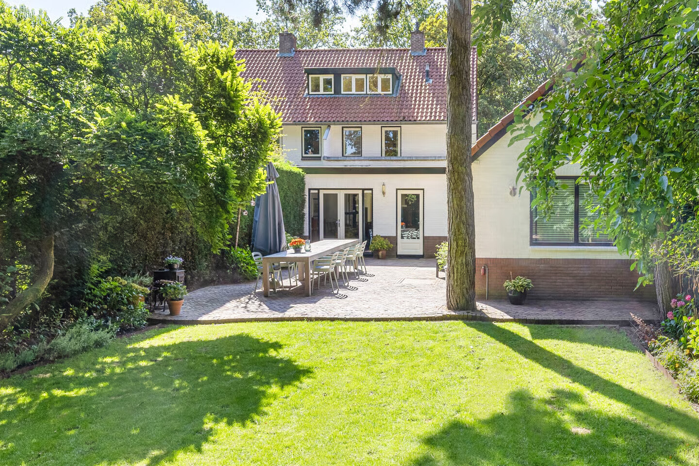 Hoekwoning te koop: Prunuslaan 24, Soest