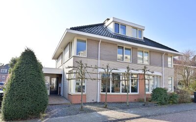 Tensenhof 1