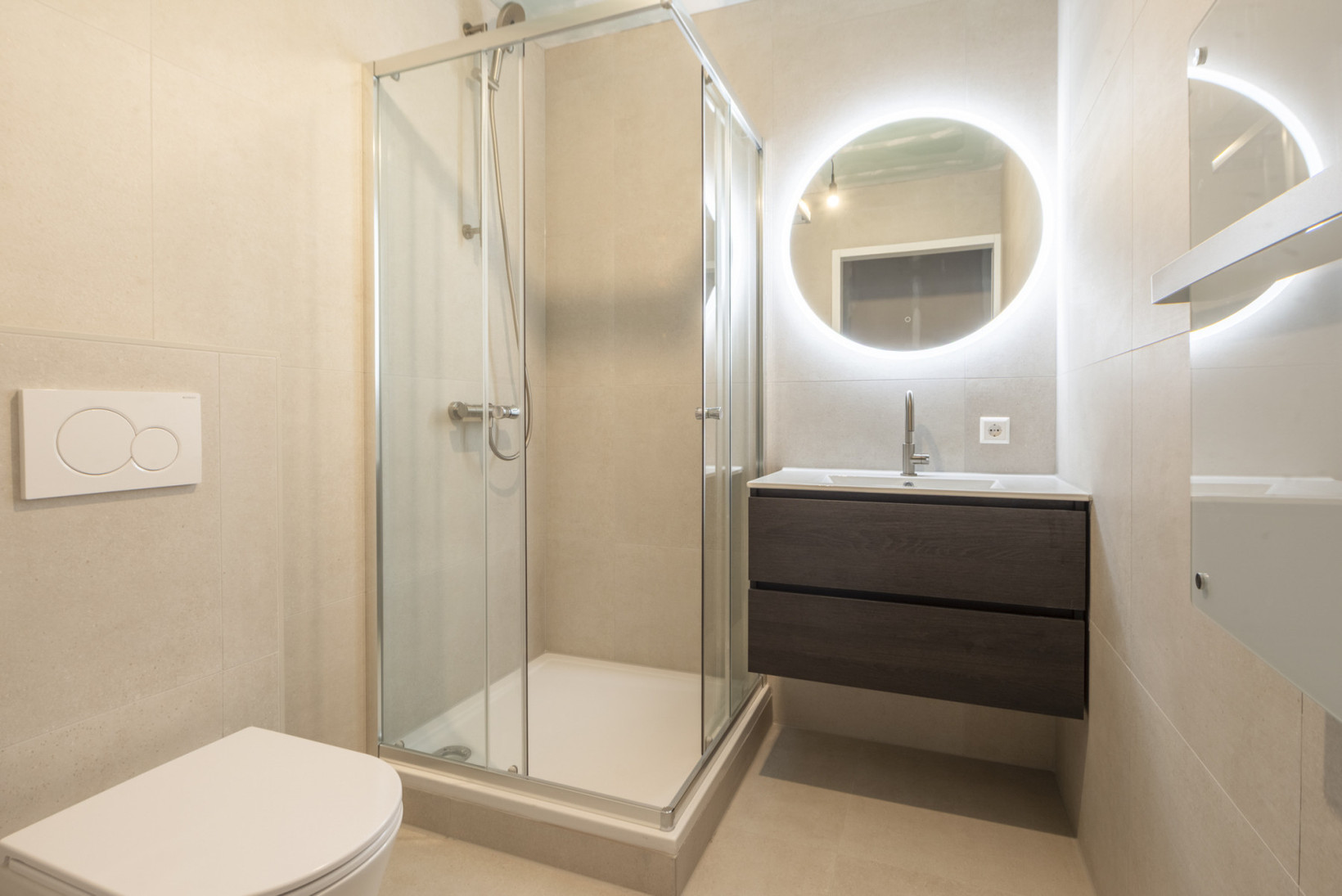 Appartement te koop: Raadhuisplein 6, Barneveld