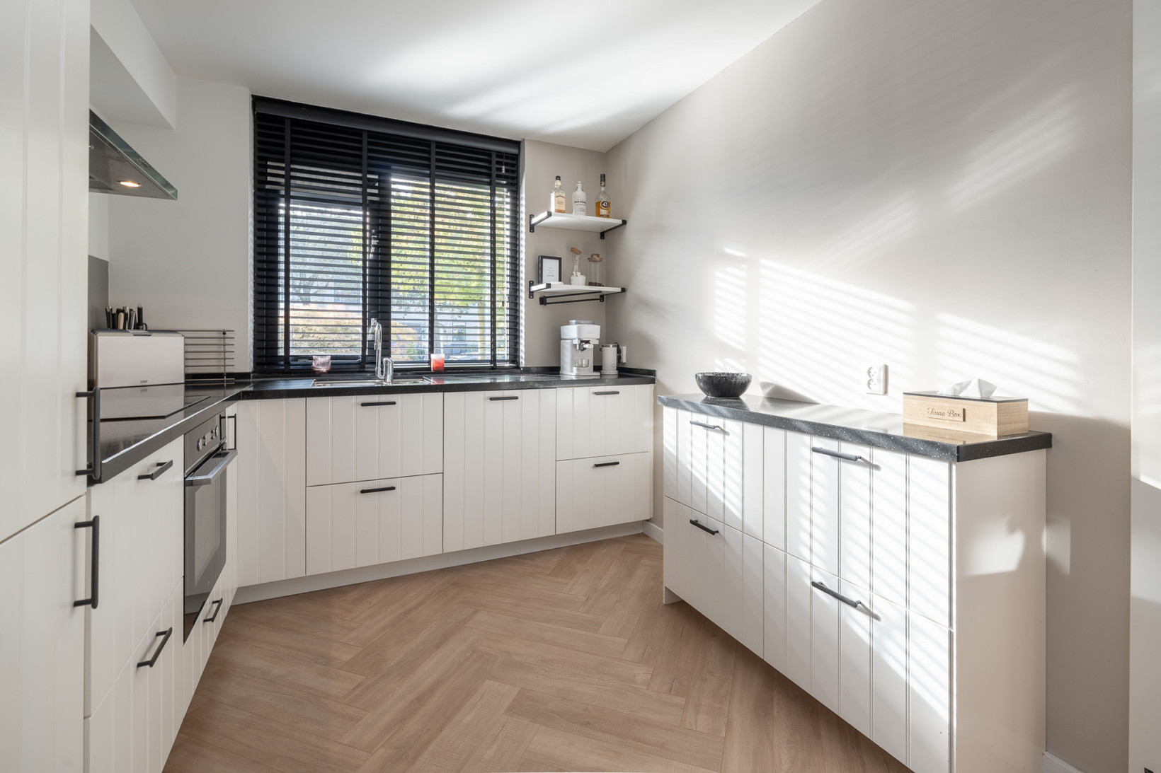 Tussenwoning te koop: Wethouder Rebellaan 118, Barneveld