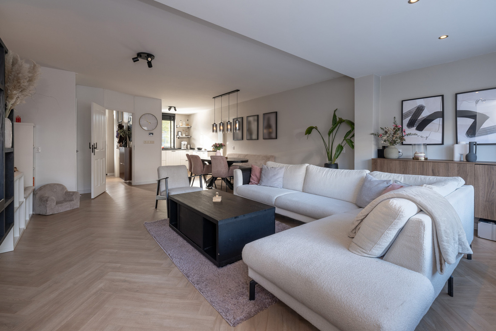 Tussenwoning te koop: Wethouder Rebellaan 118, Barneveld