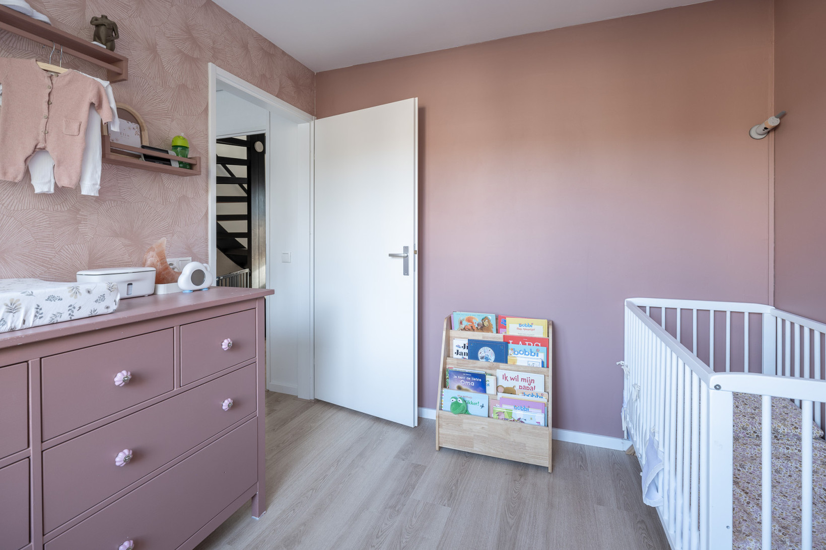 Tussenwoning te koop: Wethouder Rebellaan 118, Barneveld