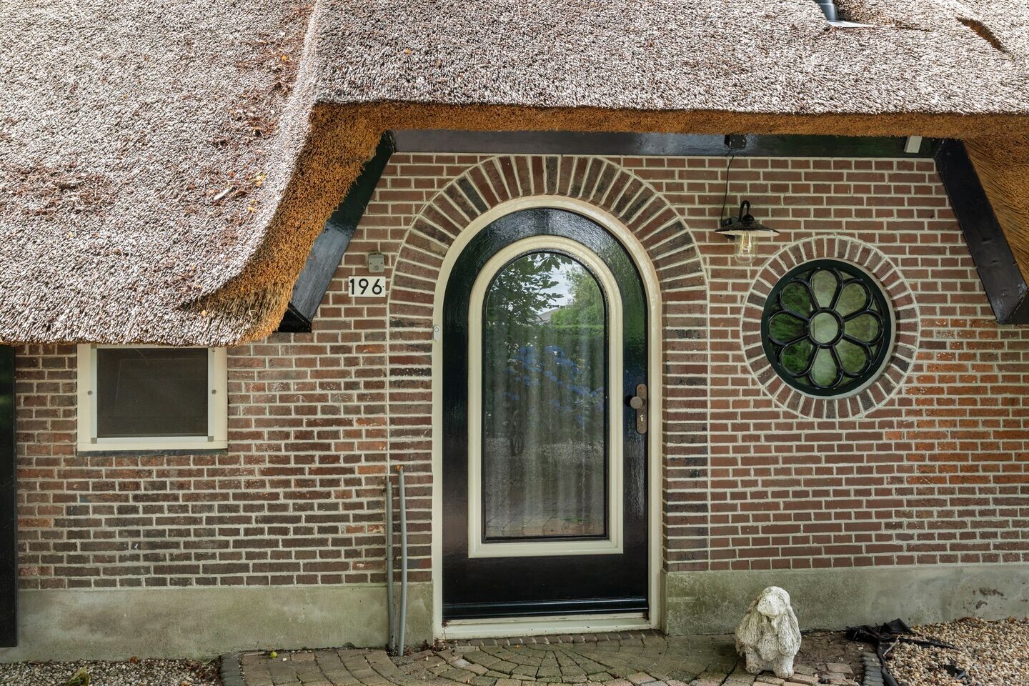 Twee-onder-één-kap te koop: Valkseweg 196, Barneveld