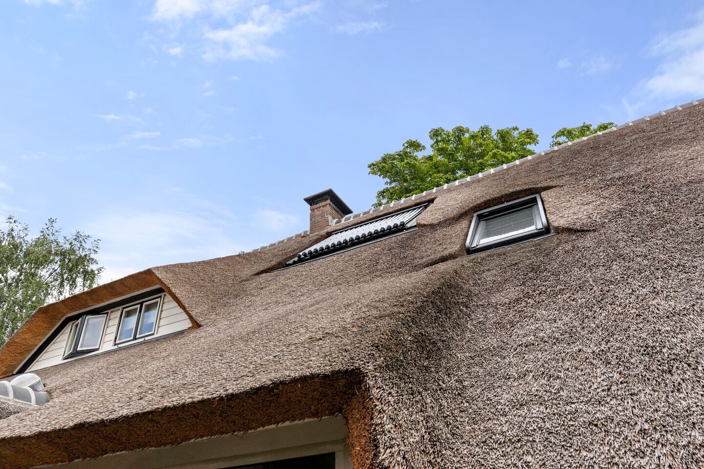 Twee-onder-één-kap te koop: Valkseweg 198, Barneveld