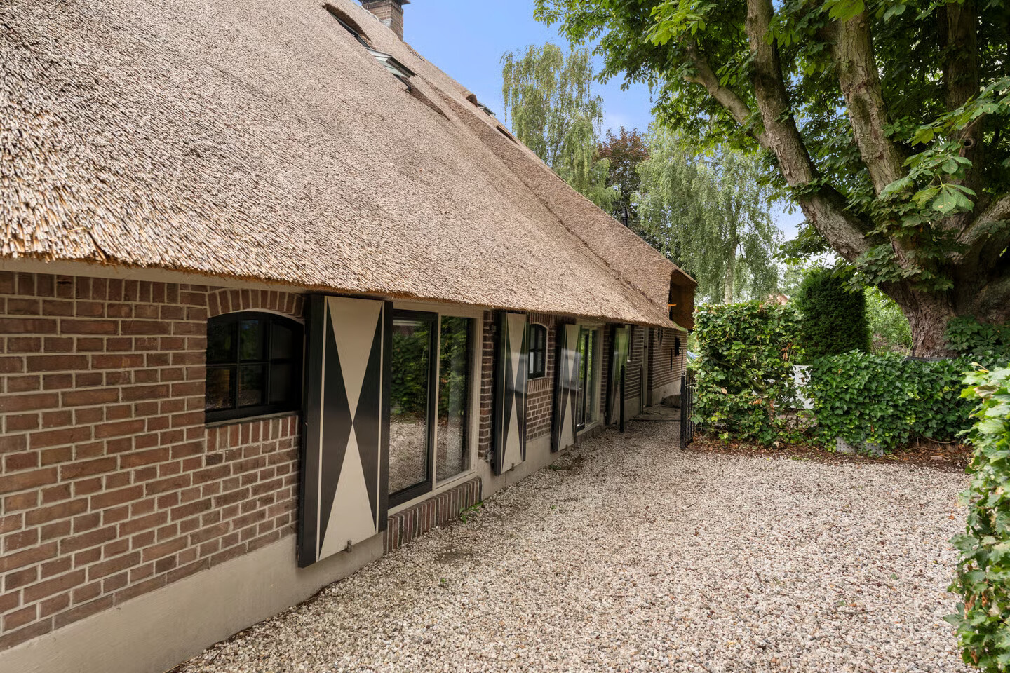 Twee-onder-één-kap te koop: Valkseweg 198, Barneveld