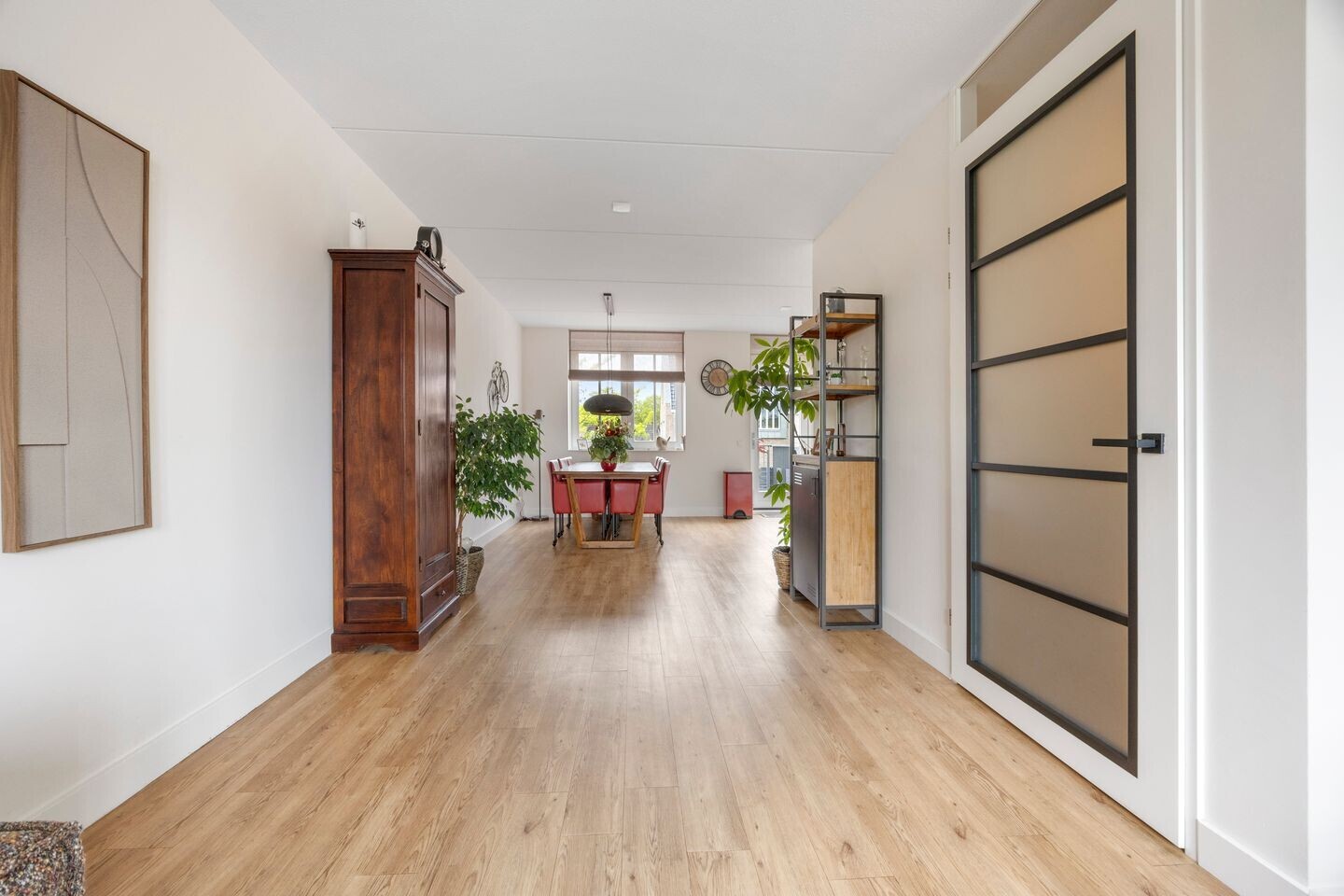 Tussenwoning te koop: Jonkershof 2, Barneveld