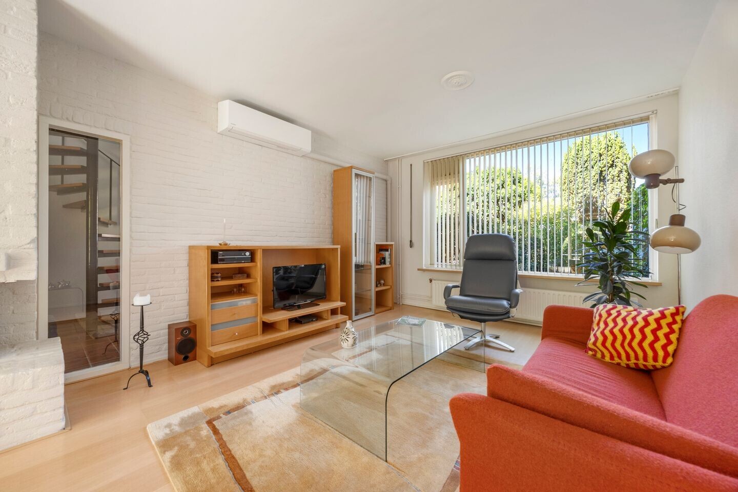 Tussenwoning te koop: Molecaten 107, Barneveld