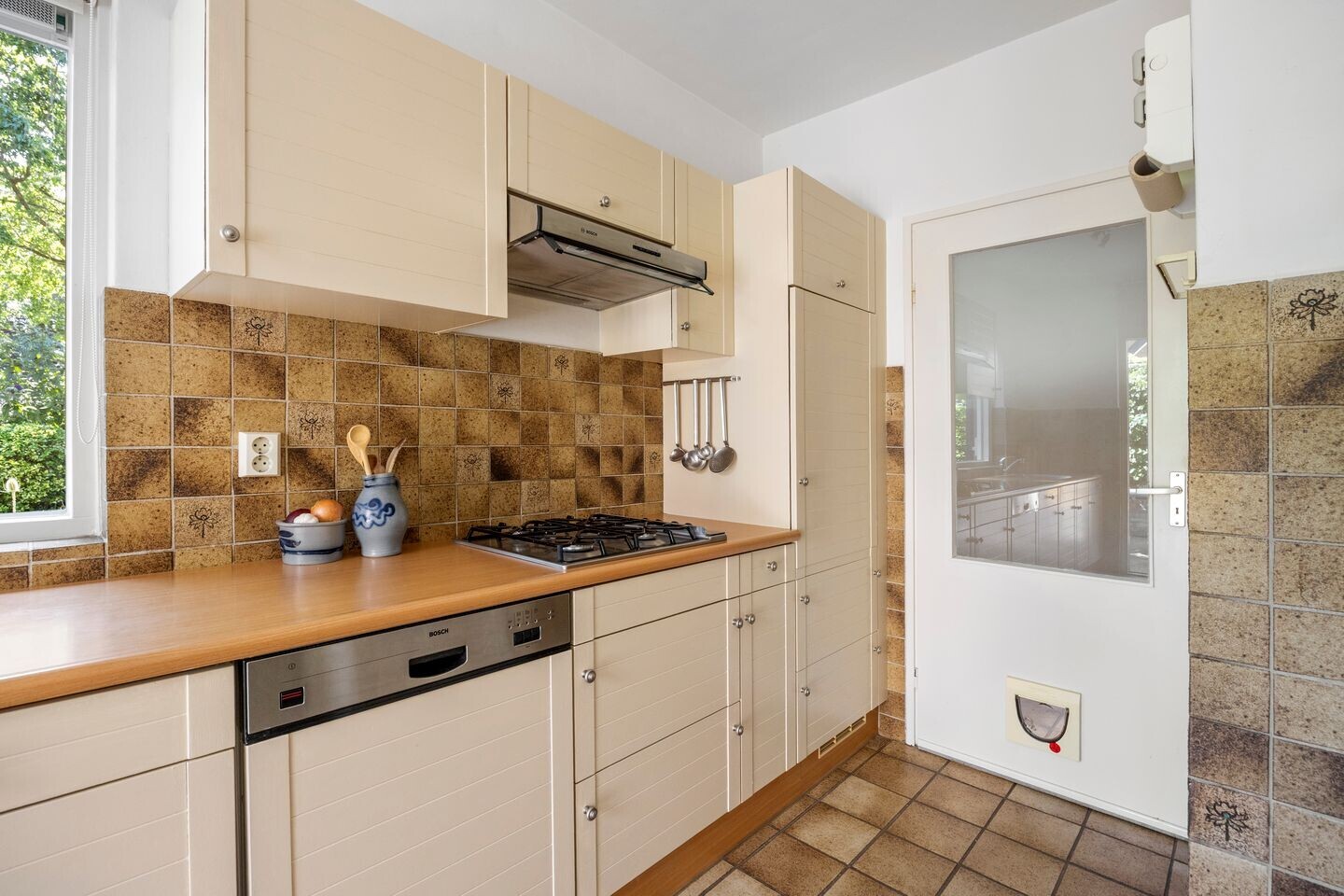 Tussenwoning te koop: Molecaten 107, Barneveld